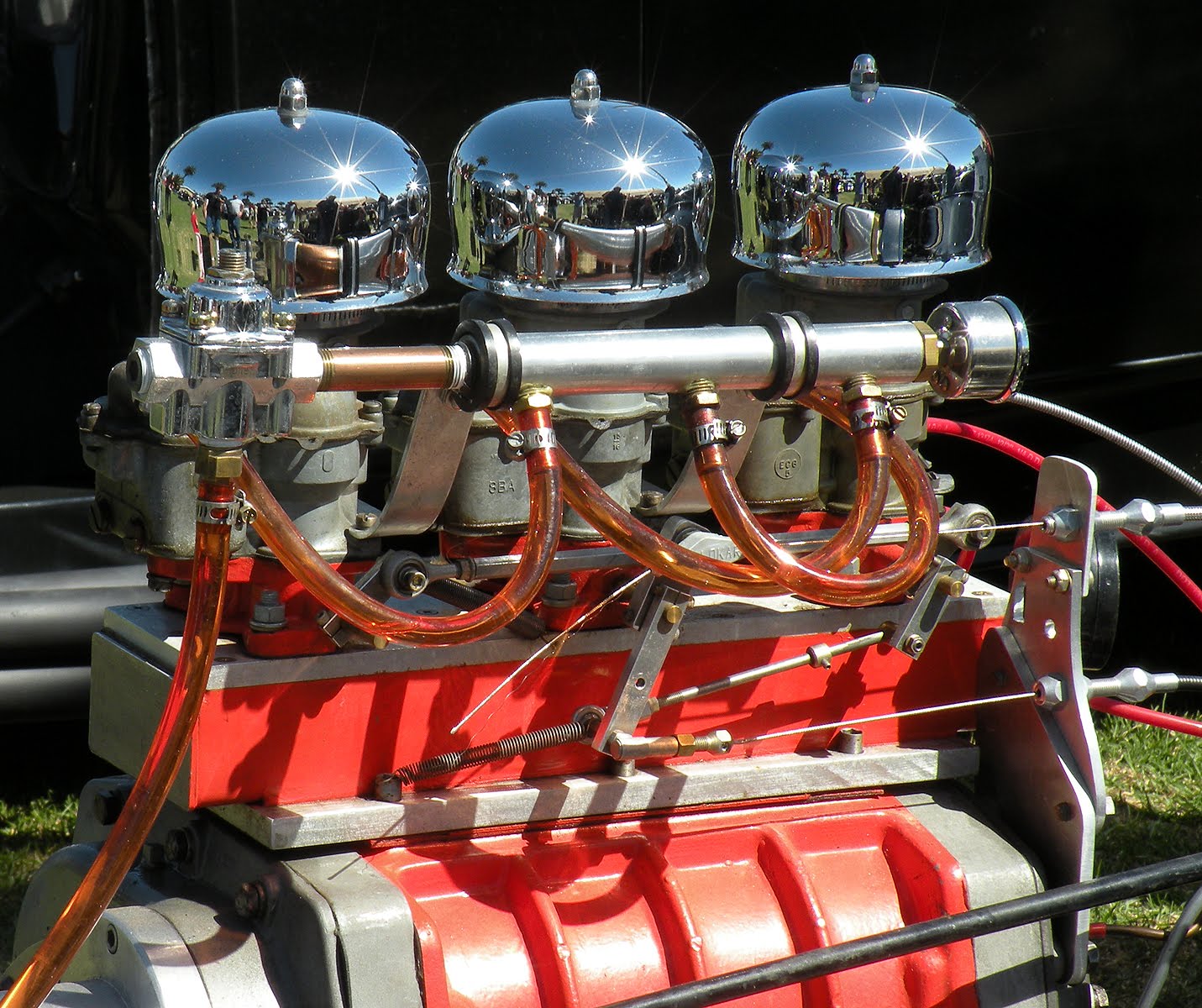 Спортивный карбюратор на ваз. Американские машины карбюраторные конструкции. Inline 6 Carbs.