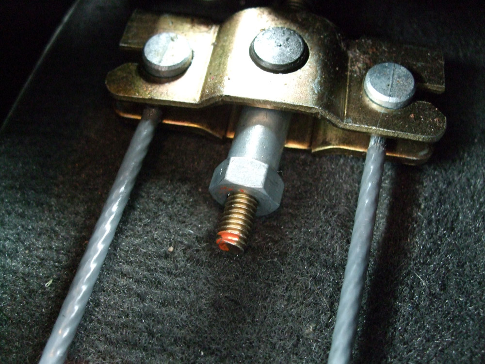 How to Adjust MG ZR / Rover 25 Handbrake