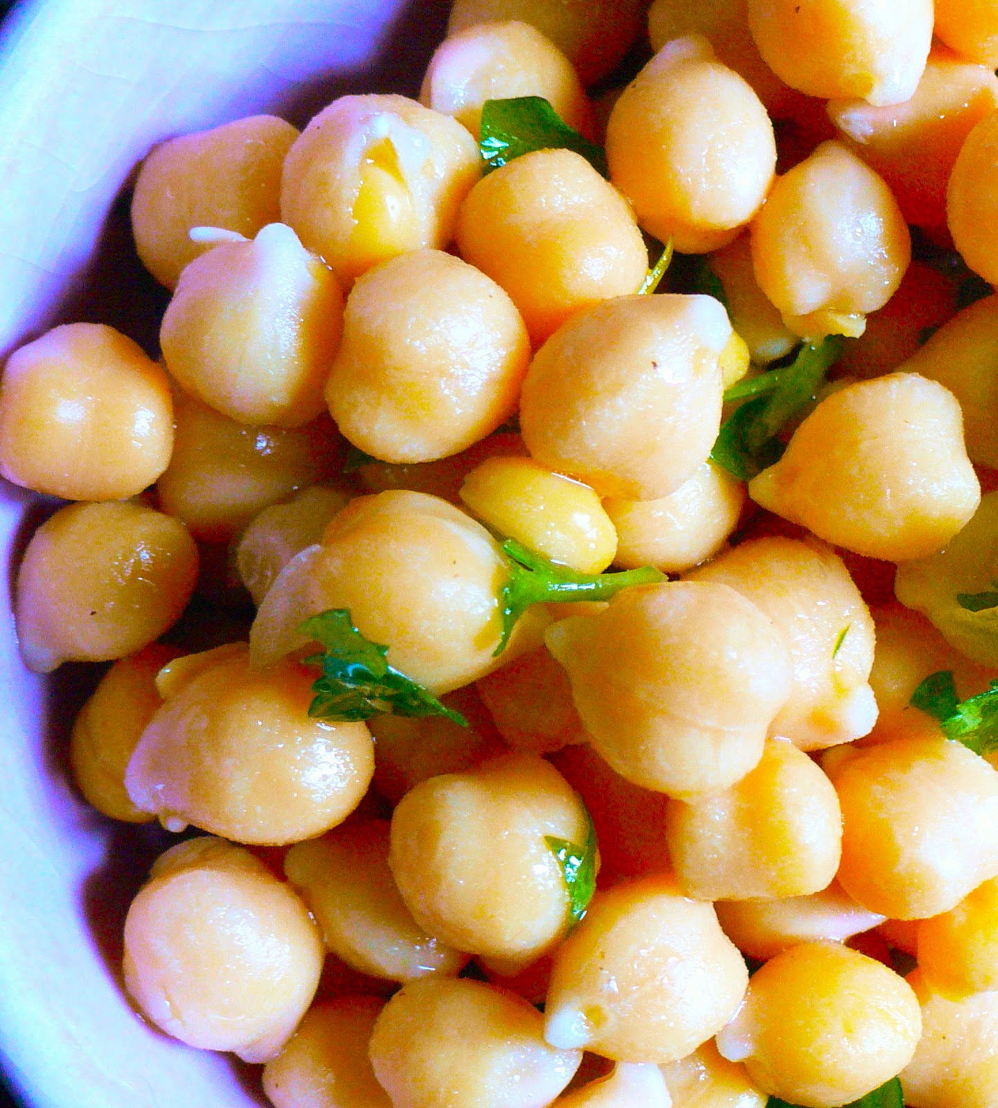 A French Education CHIC, CHICKPEAS