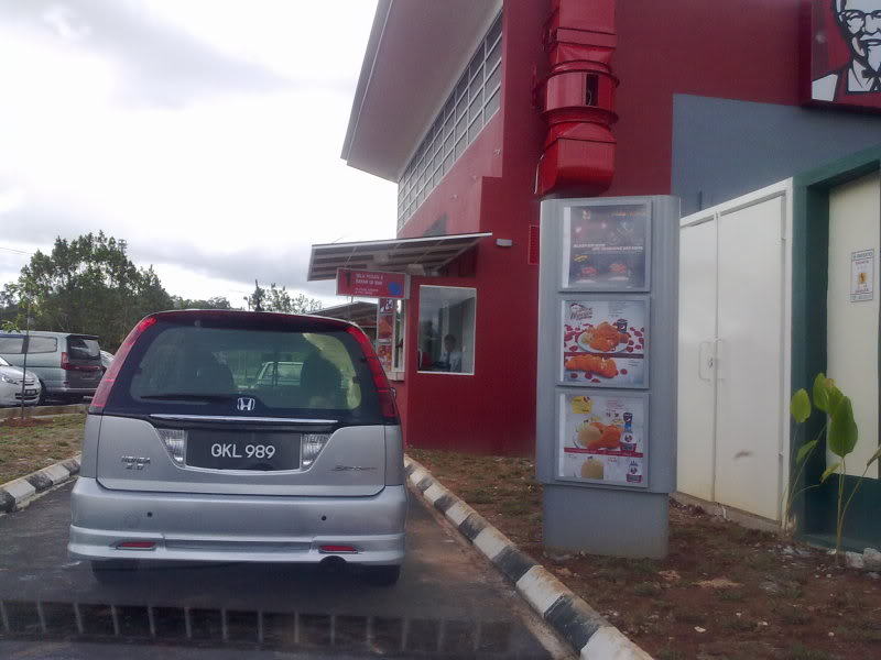 Kuching Must Know!: KFC to open more drive thru in East M'sia