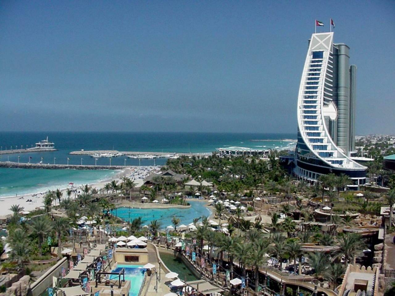 дубай погода. климат в эмиратах. погода в оаэ сейчас дубай. погода в оаэ сейчас дубай. зеркальный город в дубае.