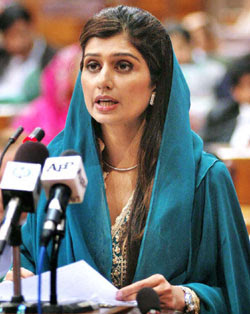 Hina Rabbani Xxx Video - Pak India Zone: Pakistan's Foreign Minister Hina Rabbani Khar Photos