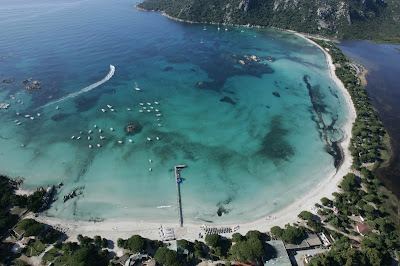 Photo de la plage de Santa Giulia