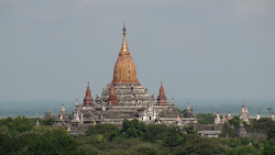 Un des 4000 stupas de Bagan !