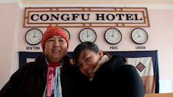 La cuisinière et la réceptioniste de notre hôtel à Bac Hà