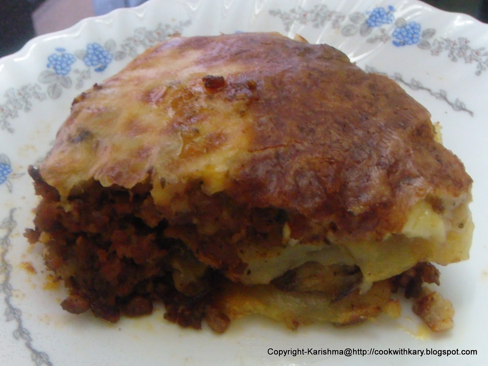 Effortless cooking. Easy baking.: Moussaka-Veg and Non-veg