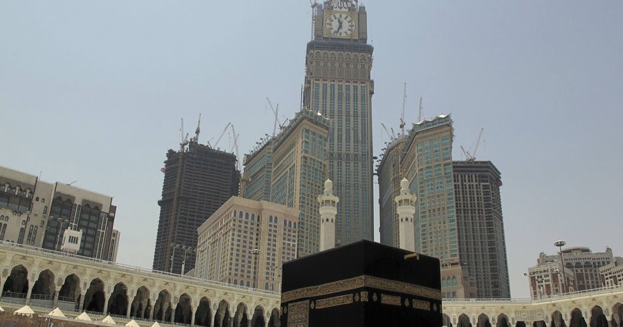 Menara Jam Terbesar Dunia di Makkah