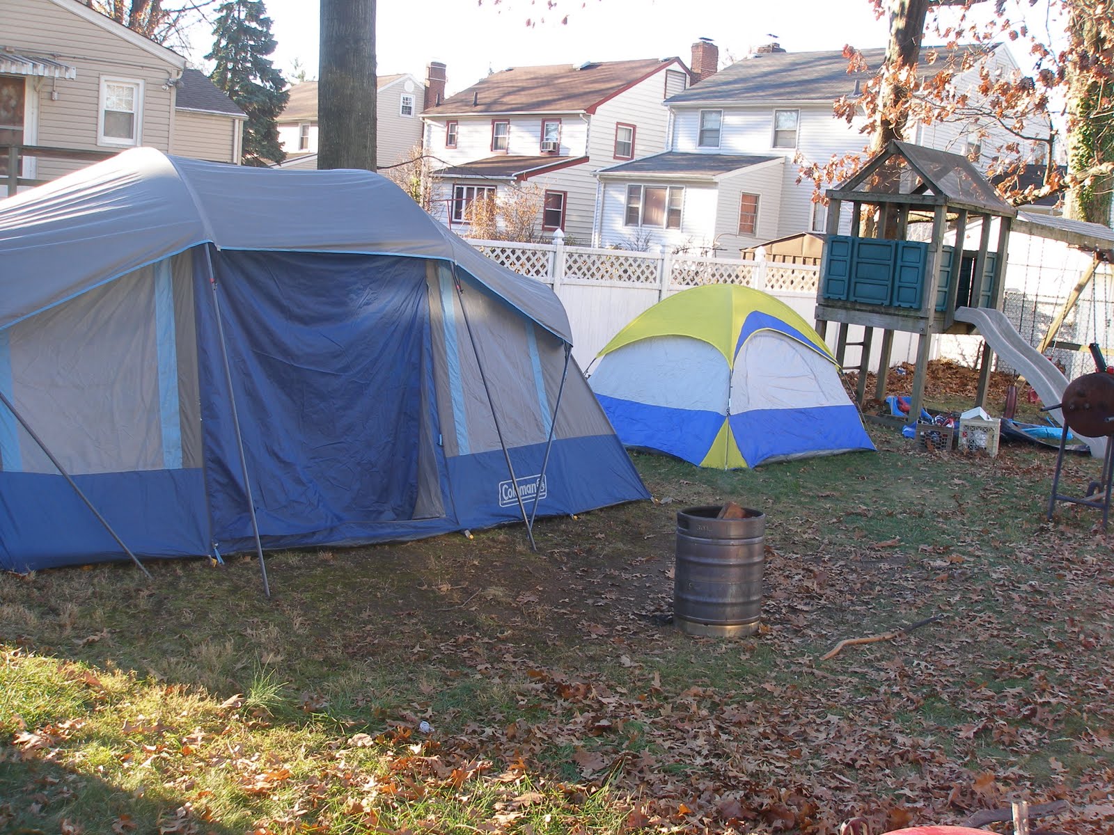 feeling stoopid: Backyard camping