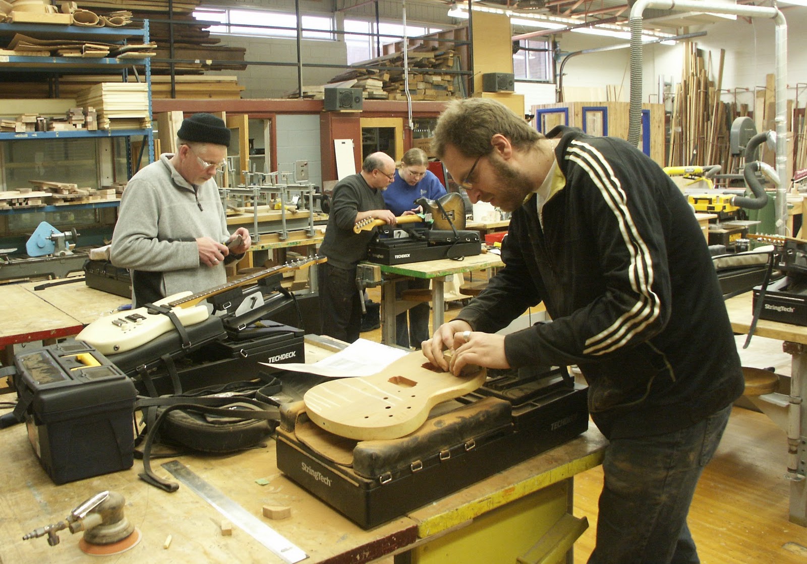 McConville Guitars Guitar Repair Course with Michael McConville