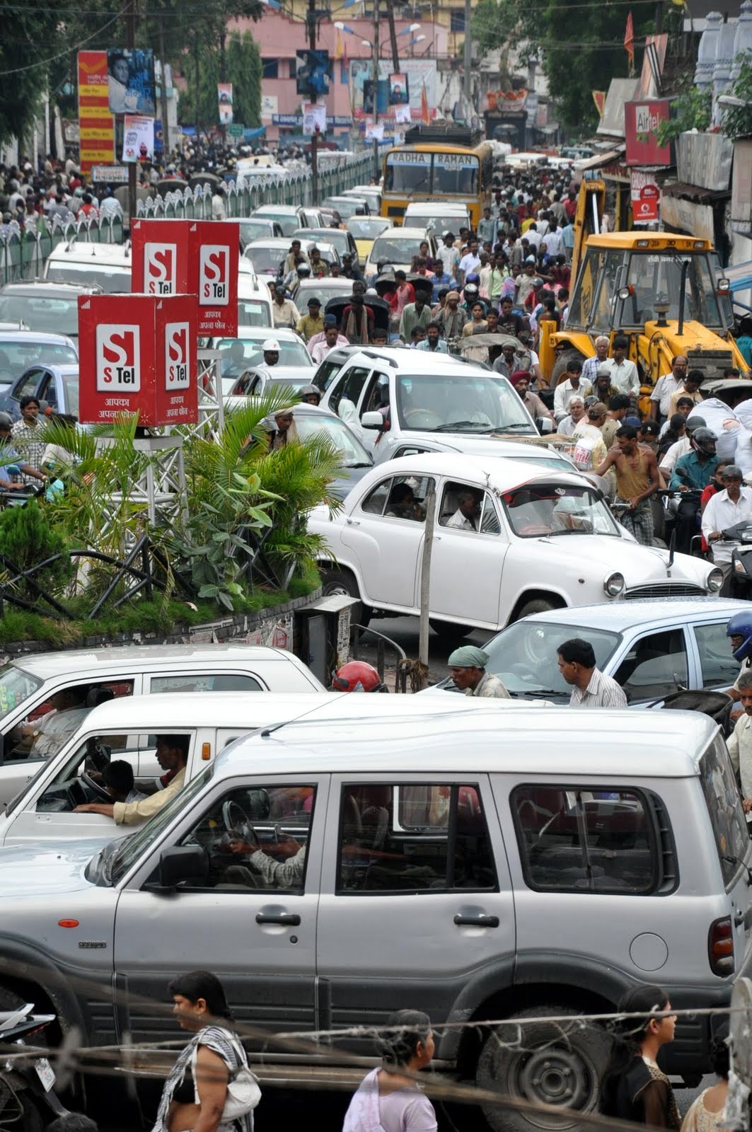 Magnificent Jharkhand: Traffic chaos in Ranchi