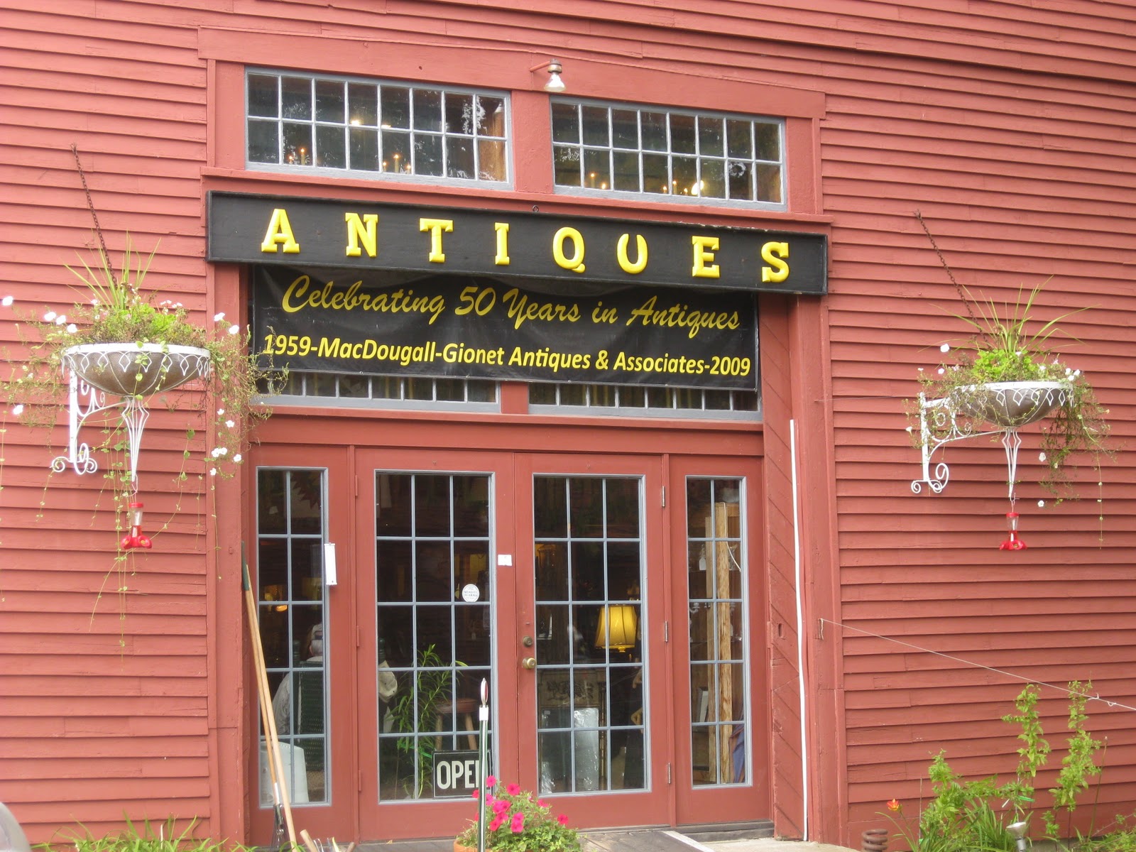 The Girl Gets Real Visiting Kennebunk, Maine and The English Meadows Inn & lots of antiques!