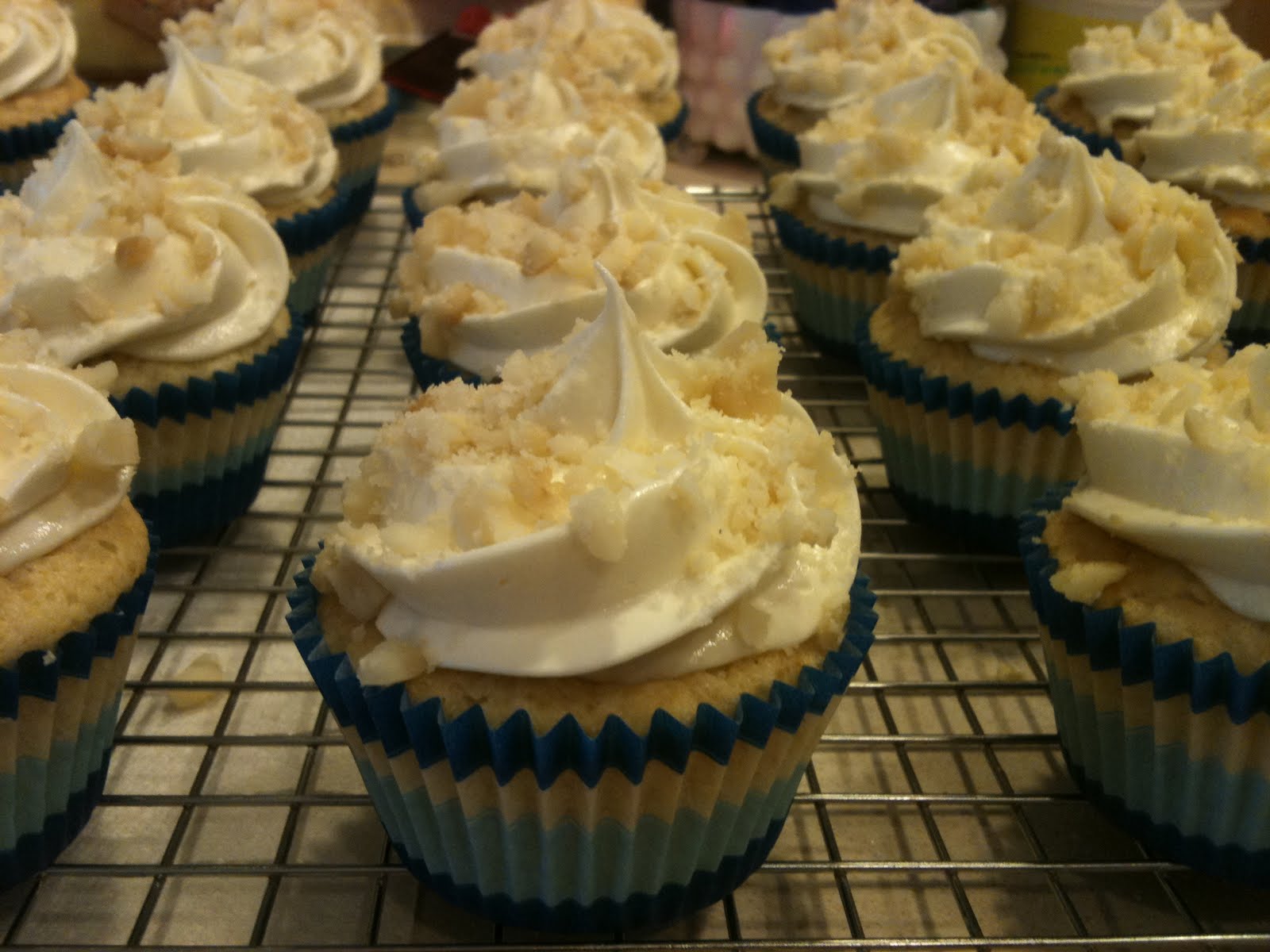 Frosted! White Chocolate Macadamia Nut Cupcakes with White Chocolate