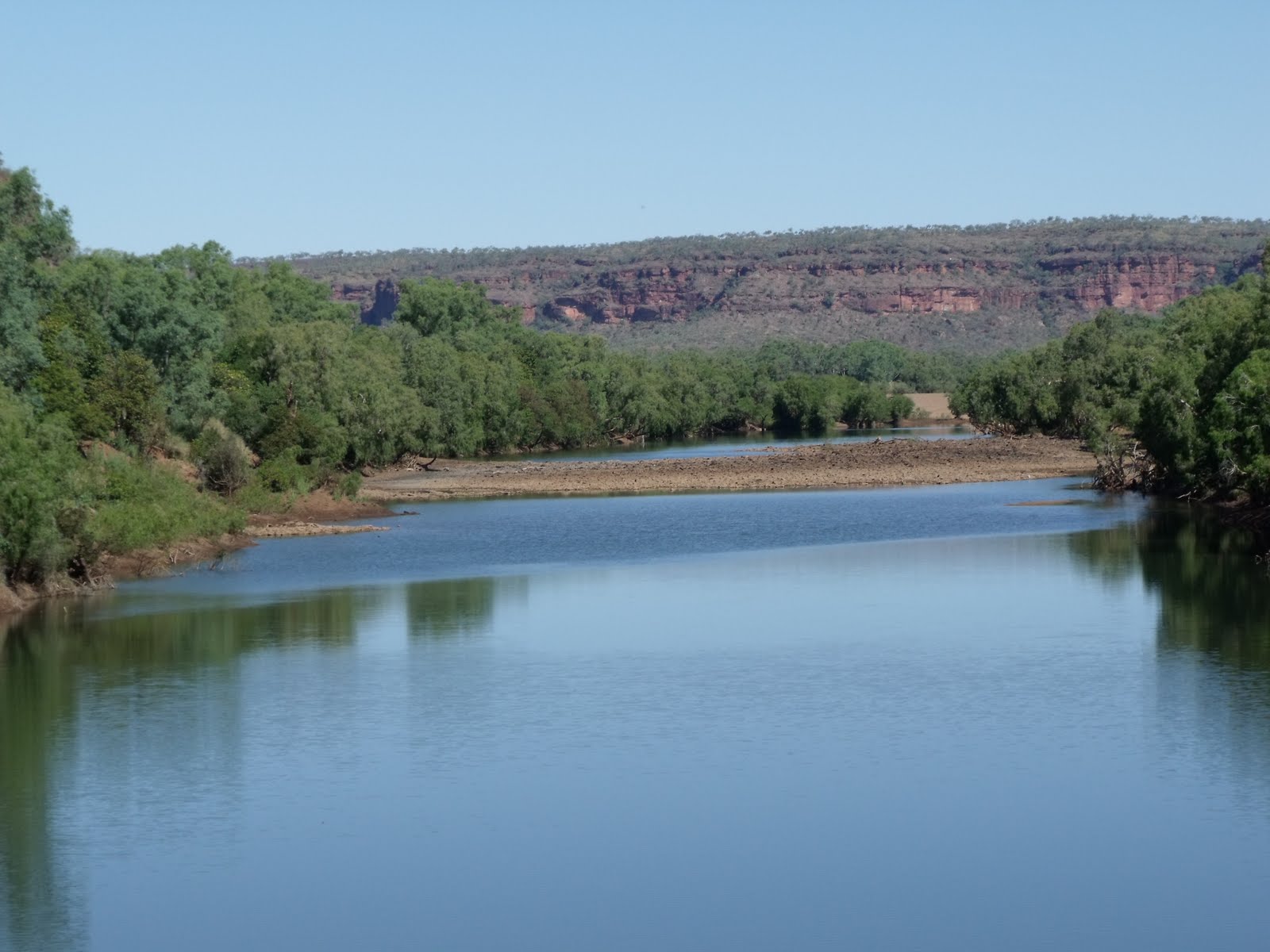 Stephanie's Words: VOLUPTOUS VICTORIA RIVER
