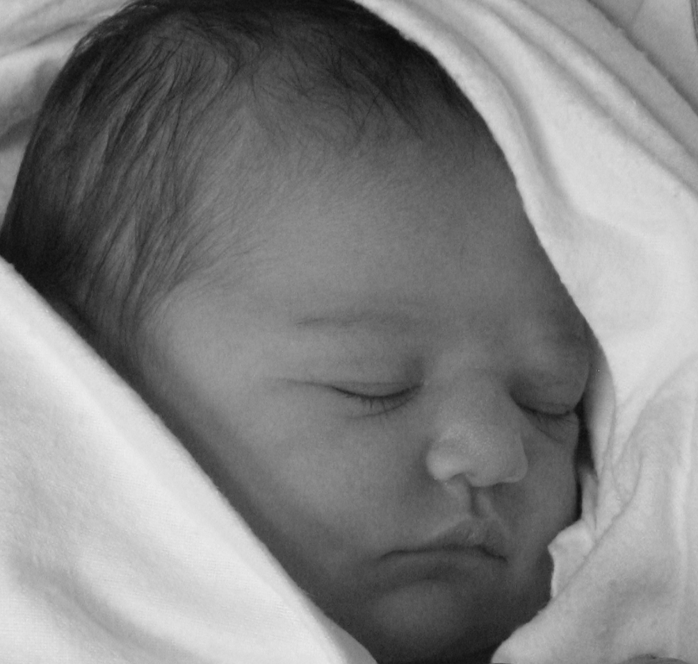 Moving Smart MOMMY CUDDLES Why Rocking is Important... for Both of You