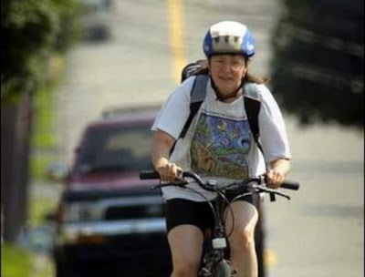 Image of bike commuter near Worcester, Massachusetts