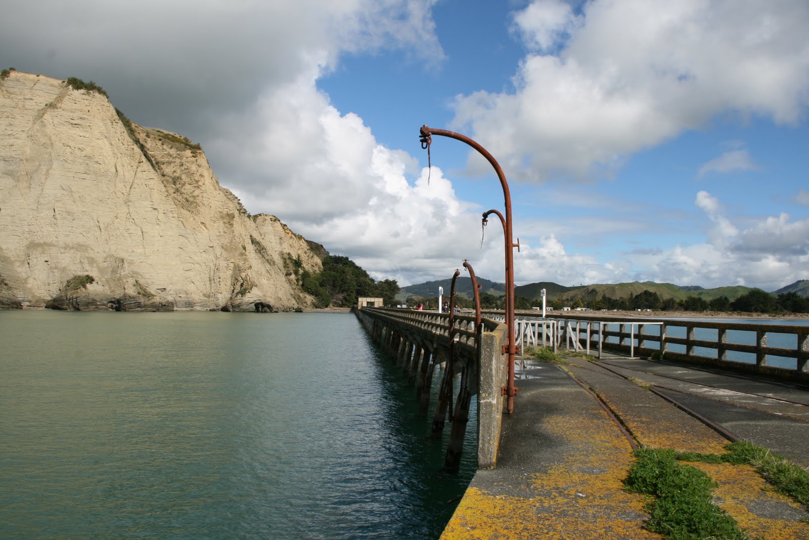 Its my place New Zealand The East Coast Tolaga Bay Wharf