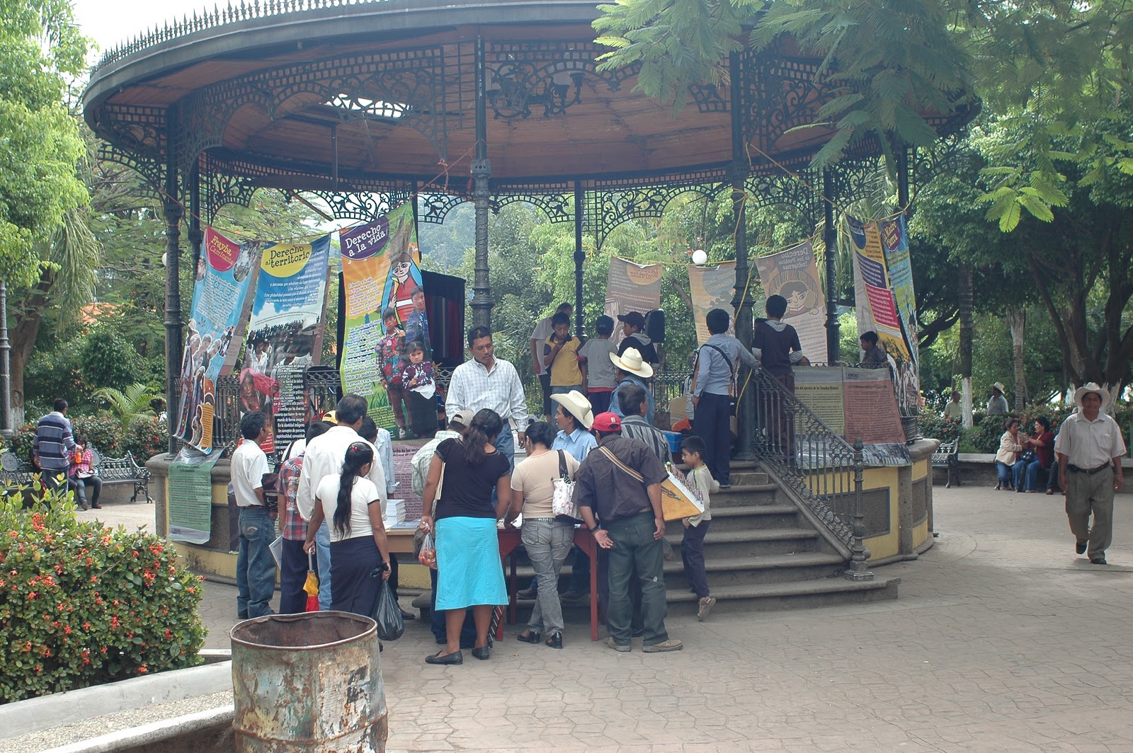 Gira Informativa Frayba en Frontera Comalapa.