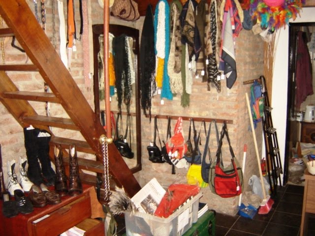 ACCESORIOS - CARTERAS - CHALINAS - BUFANDAS