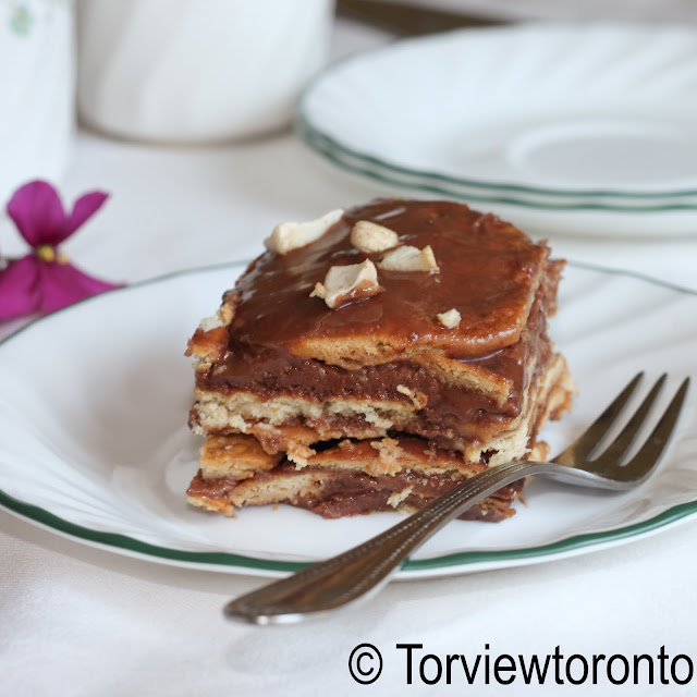 chocolate biscuit pudding