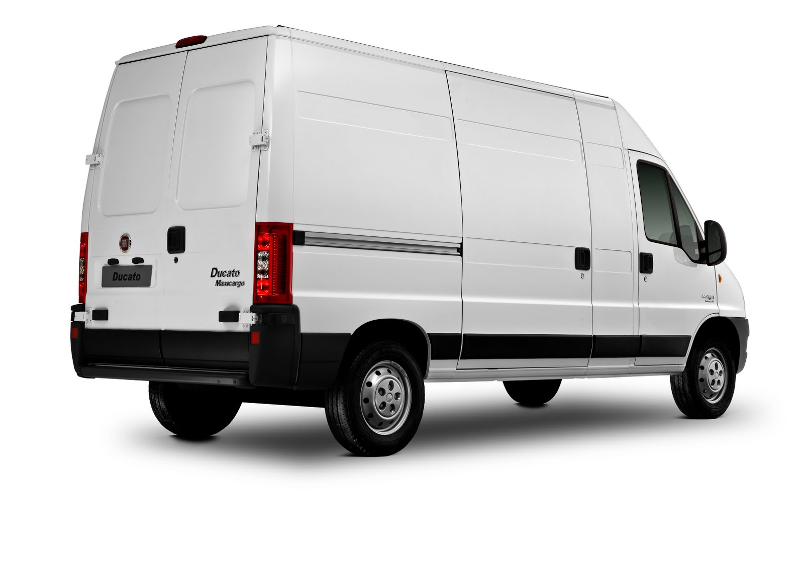 Linha 2011 do Fiat Ducato MultiJet Economy chega com novidades