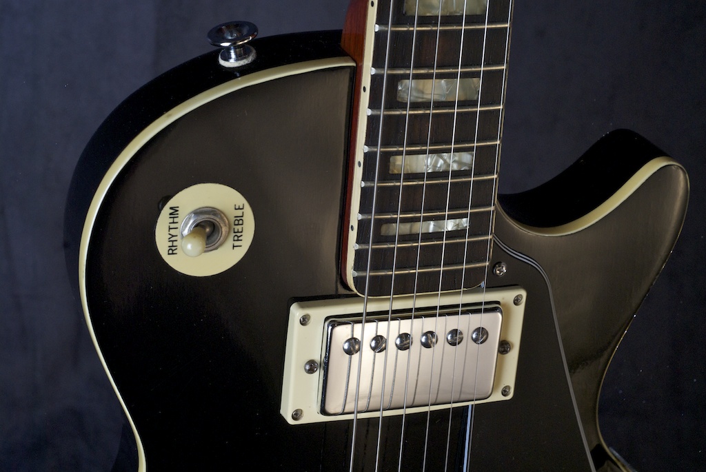 Guitar Resurrection Hondo II Les Paul