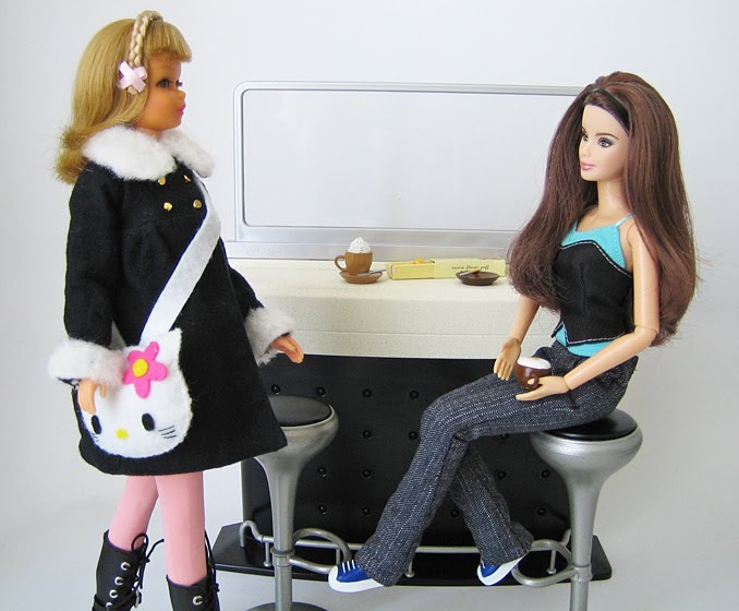 Barbie Furniture Repaint