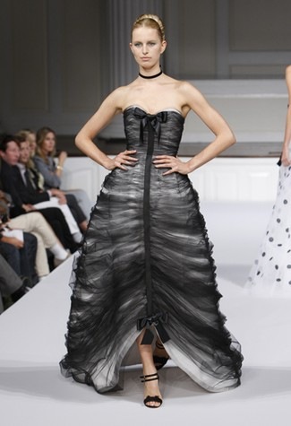 Плаття на випускний 2011/prom dresses 2011 - 39