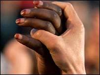 [blackwhite+hands1.jpg]