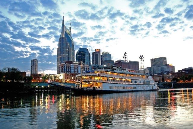 [nashville+skyline1.jpg]
