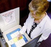 [punch+card+voting+machines.jpg]