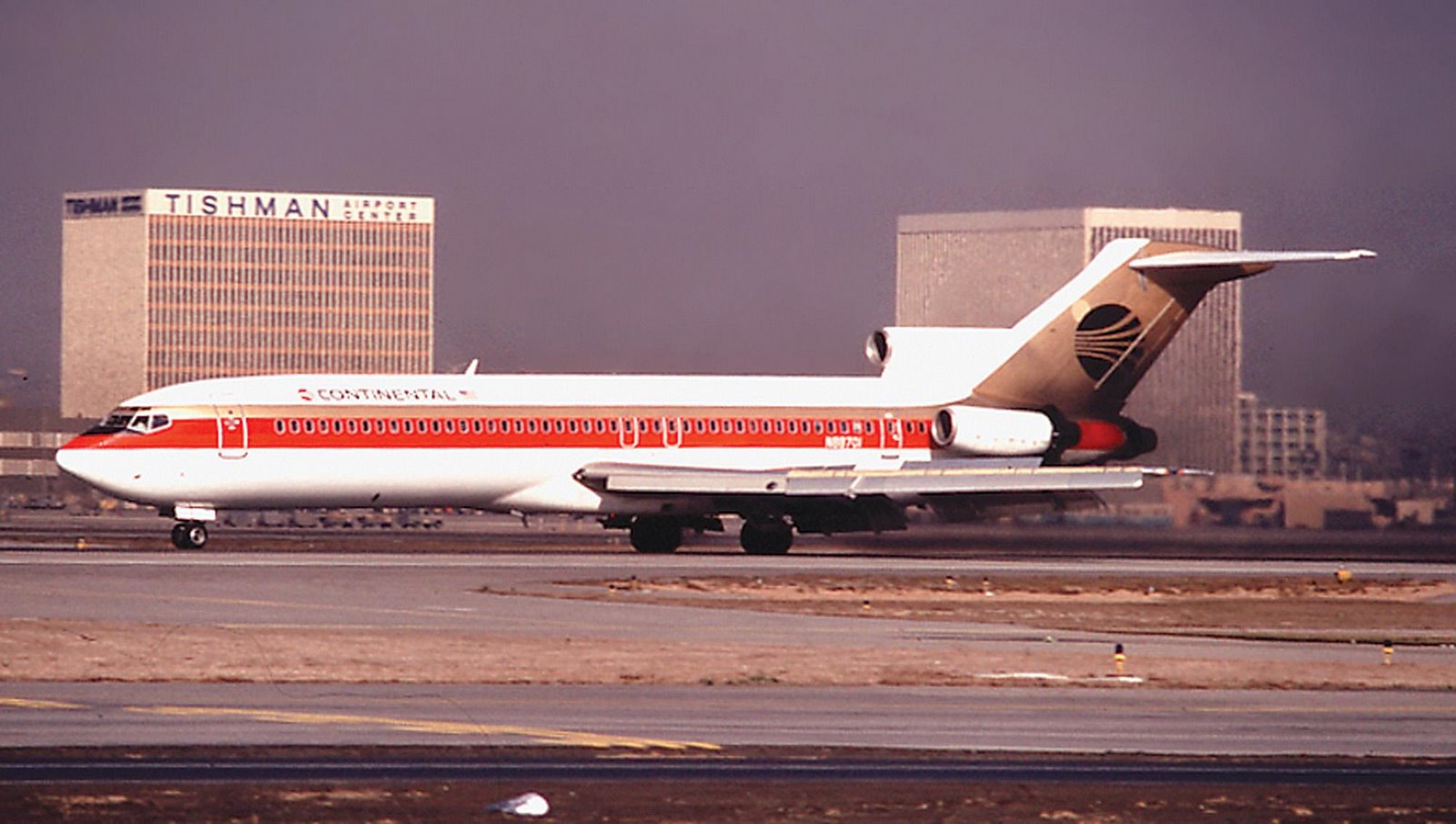 [CAL+golden+tail.jpg]