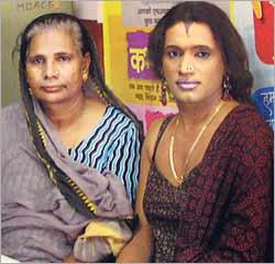 [lakmi+narayan+tripathi.jpg]