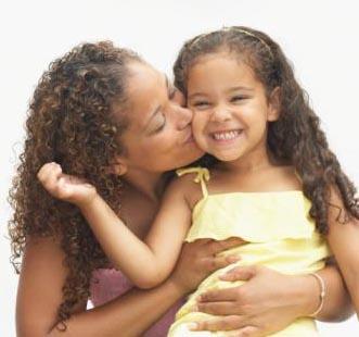 [aa+mother+daughter.jpg]