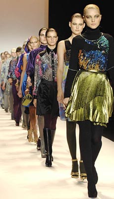 [08spring+fashion+week.jpg]