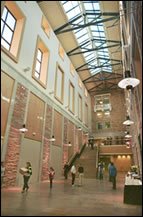 [CU_Umc+grand+atrium.jpg]