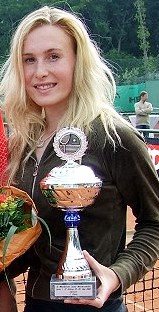 [sarah+gronert1.jpg]