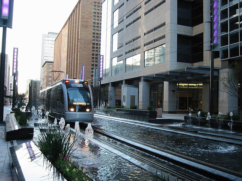 [Houston+METRORail.jpg]