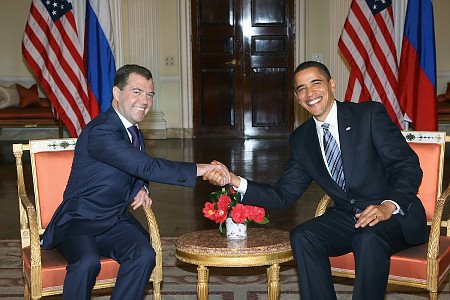 [09obama_medvedev.jpg]