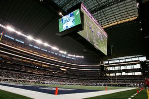 [cowboys+stadium++HD+TV+screen.jpg]