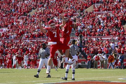 [09UH+Cougars1.jpeg]