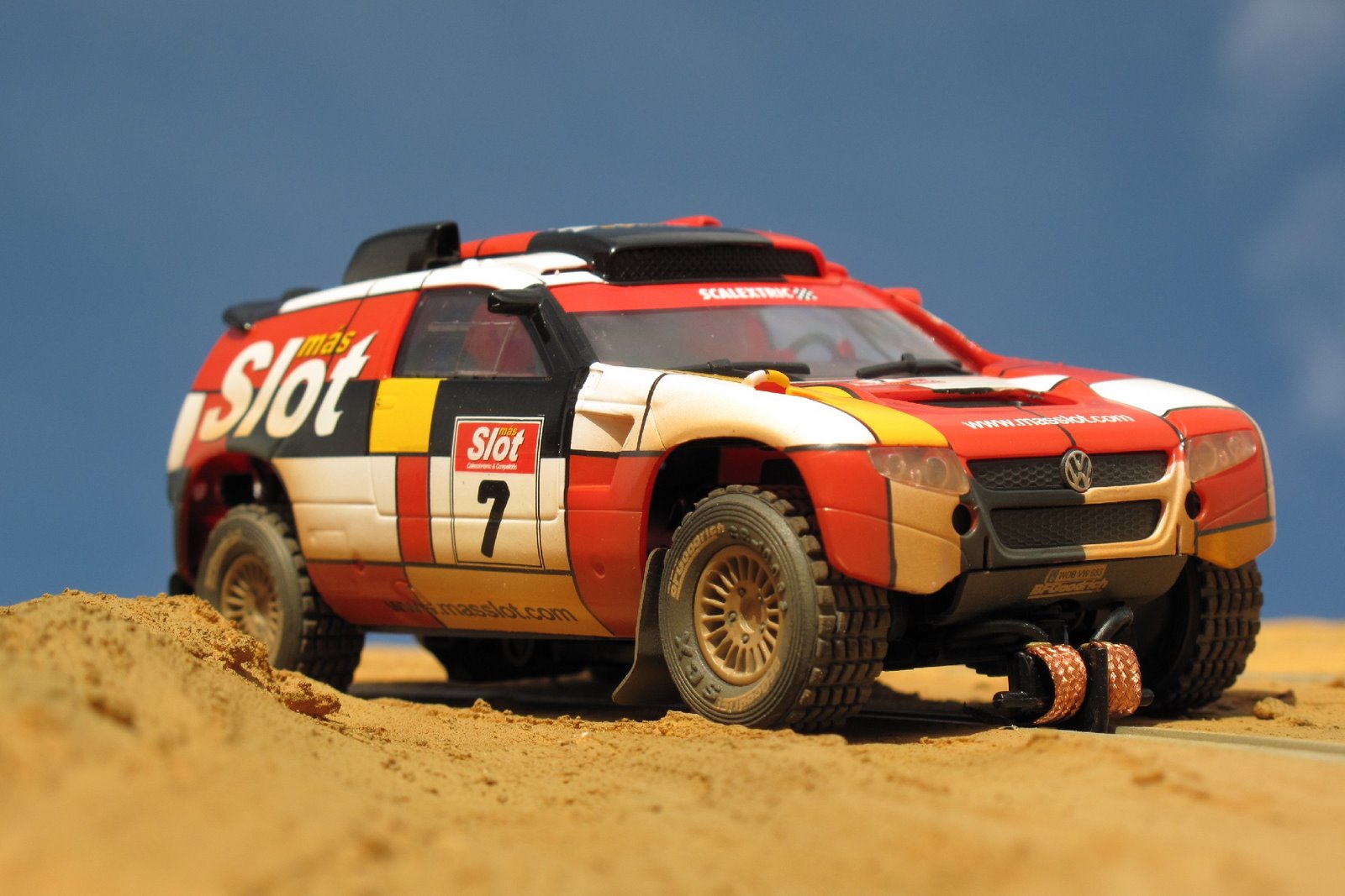 [0S+TOUAREG.JPG]