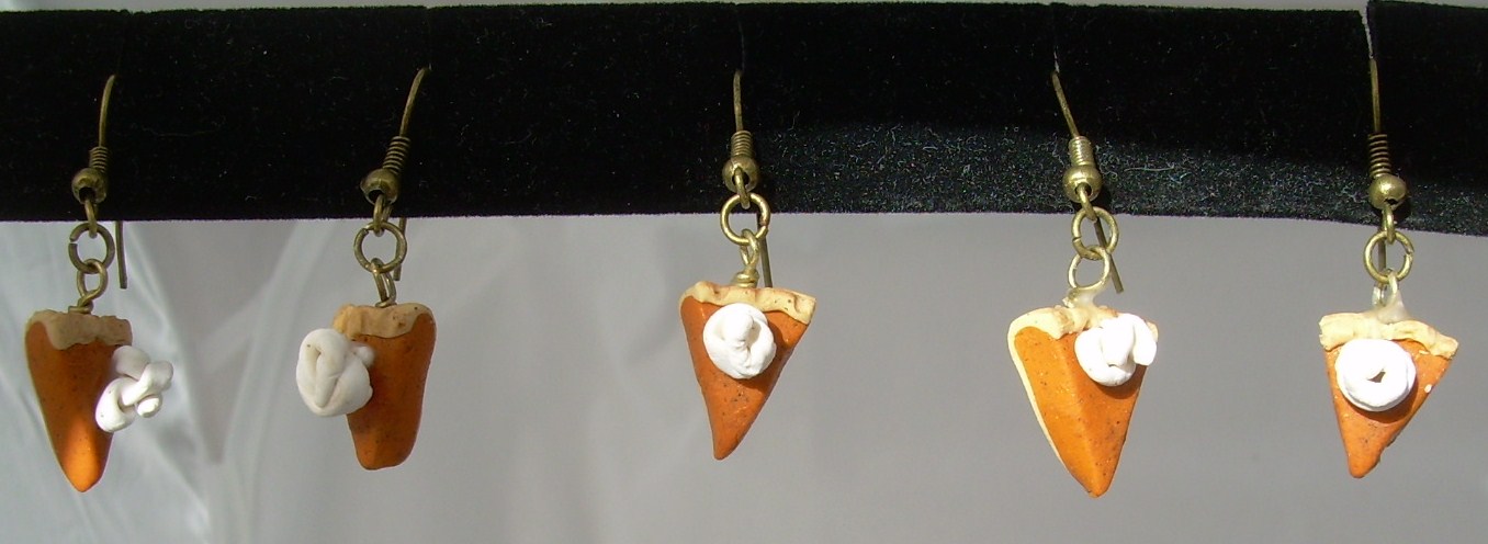 Designs by Loretta: Thanksgiving Pumpkin Pie Earrings