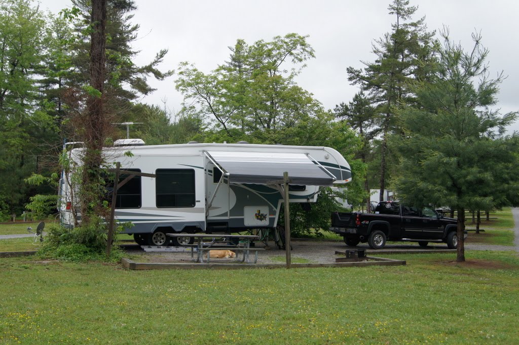 RV Campsites and Reviews 5/17/2010 Claytor Lake State Park, Dublin, VA