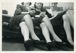 1940s hosiery