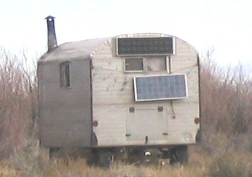 [sheep+camp+with+solar+panels.jpg]