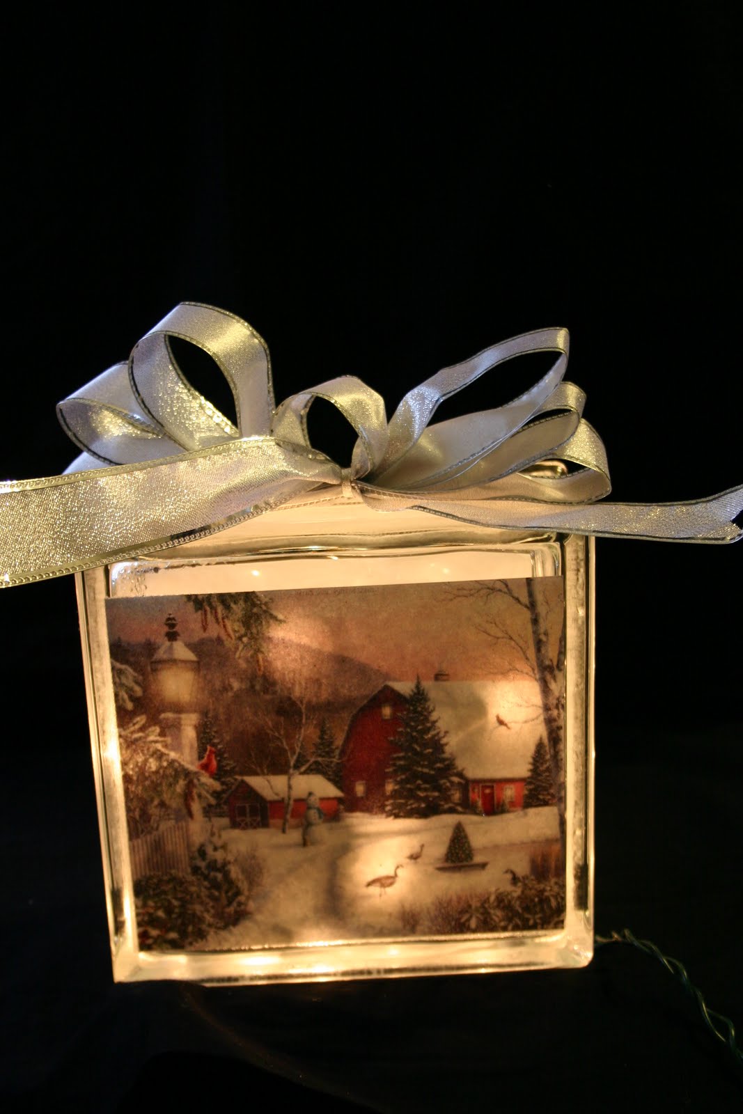 Jenn's PaperCuts Beaded Glass block Light