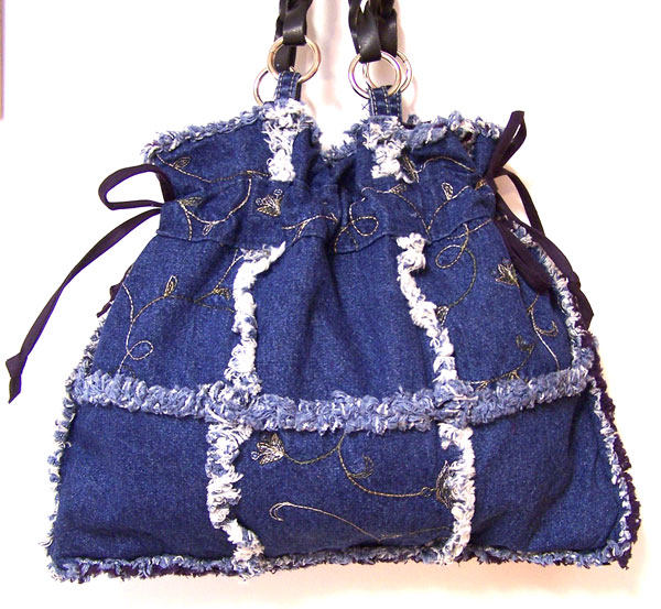 SOLD~Embroidered Flowers Drawstring Handbag Purse