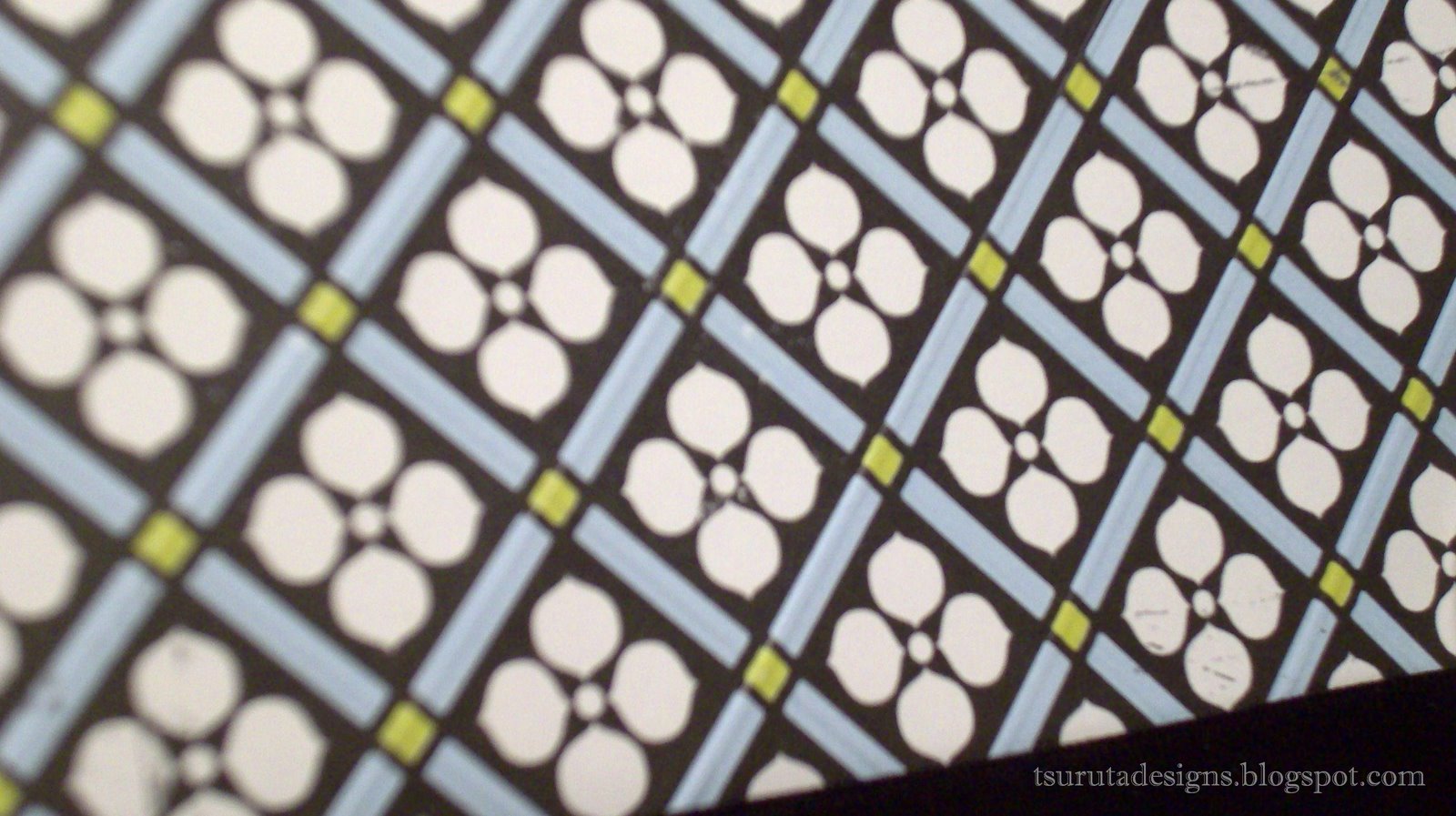 [5th+avenue+close+up.JPG]