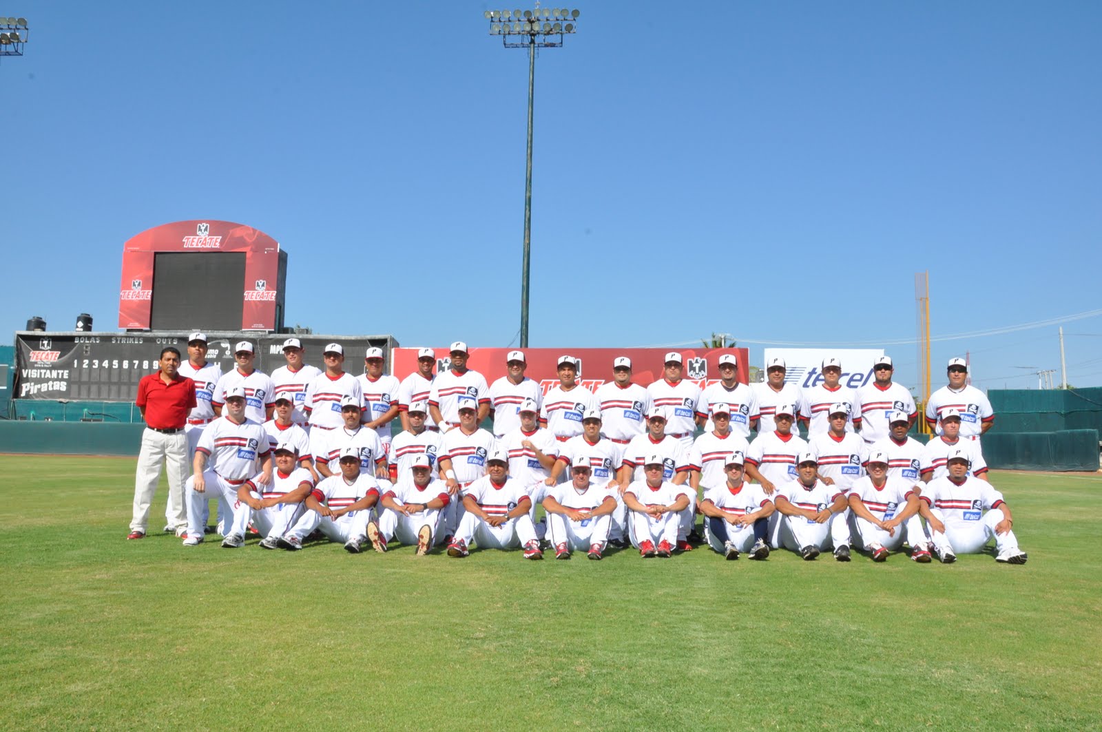 DEPORTE Y ALGO MAS FOTO OFICIAL DE LOS PIRATAS DE CAMPECHE