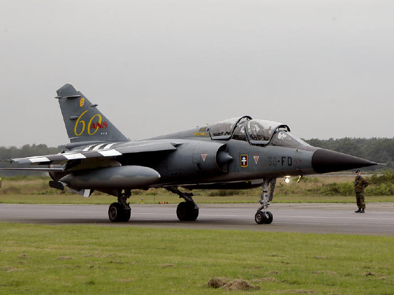 [0-044%20Mirage%20F1%20FAF%2033-FD%20800.jpg]